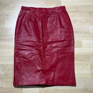 VINTAGE 80’s Elegant Red Leather Pencil Skirt